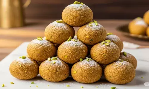 Besan Laddu Recipe for Rakshabandhan
