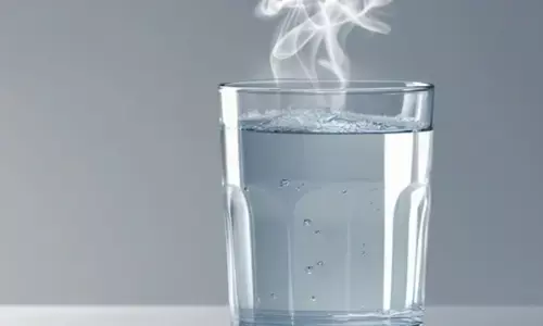 ज्यादा गर्म पानी पीने के नुकसान ज्यादा गर्म पानी पीने के नुकसान