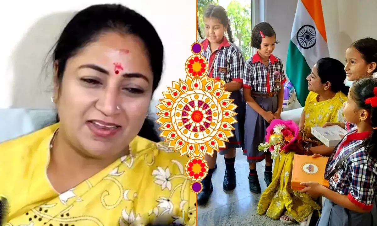 CM Rekha celebrated Raksha Bandhan