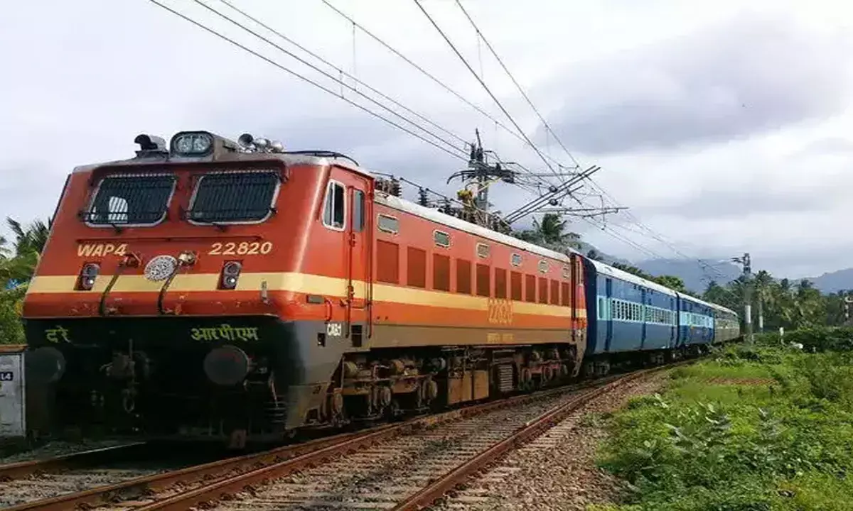 howrah-bhopal-express-resume-2025