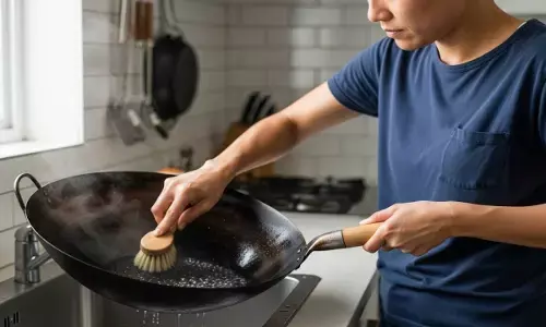 iron pan cleaning tips