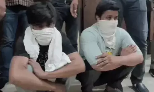 Heroin smuggler arrested