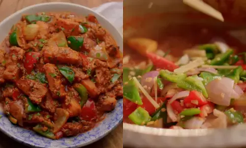 ढाबा स्टाइल अचारी आलू बनाने की आसान रेसिपी।