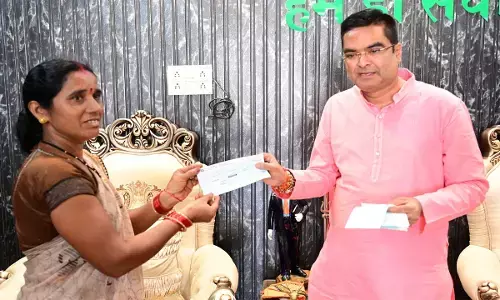 जलभराव पीड़ितों को मिला मुआवजा