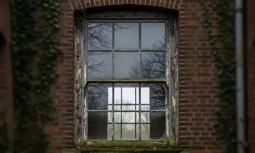 how to remove sounds of door and windows