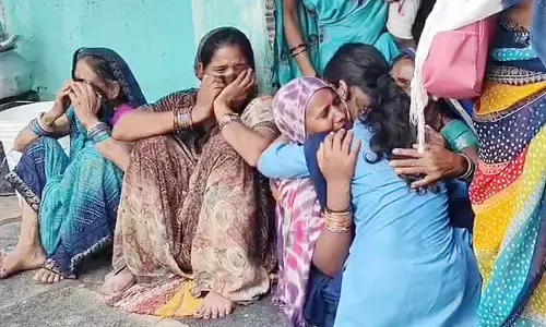 पोती ने देखा खून से लथपथ पड़े दादा को, संदिग्धों से पूछताछ में जुटी पुलिस