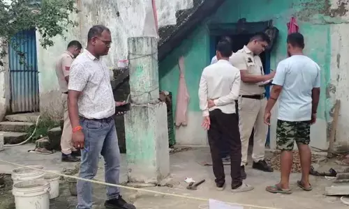 नाबालिग बच्ची ने बुजुर्ग की हत्या कर दी