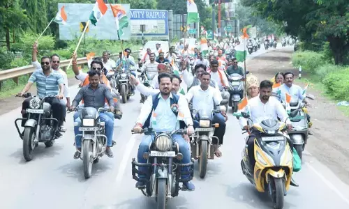 बाइक से भव्य तिरंगा यात्रा