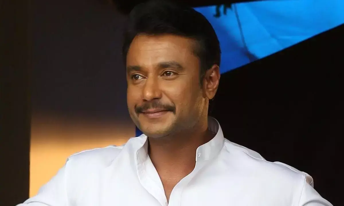 हत्या के आरोपी एक्टर दर्शन की ज़मानत रद्द, सुप्रीम कोर्ट ने तुरंत अरेस्ट करने का दिया आदेश हत्या के आरोपी एक्टर दर्शन की ज़मानत रद्द, सुप्रीम कोर्ट ने तुरंत अरेस्ट करने का दिया आदेश