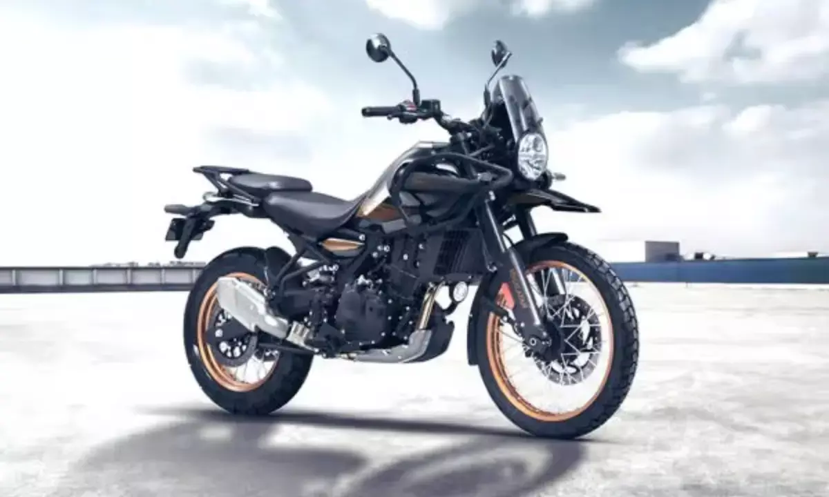 15 लीटर फ्यूल टैंक वाली 5 मोटरसाइकिल, जो दिलाएंगी बार-बार पेट्रोल भरवाने के झंझट से मुक्ति