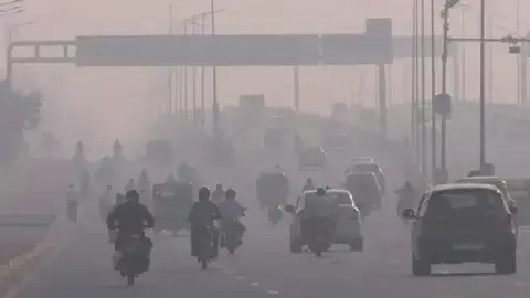 दिल्ली के BS3 और BS4 कमर्शियल व्हीकल में लगाए जाएंगे एडवांस्ड कन्वर्टर, सड़कों पर दौड़ते रहेंगे