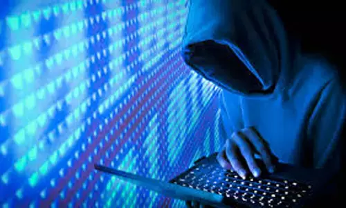 हाईटेक जालसाज ने बैंक को भी नहीं छोड़ा नियमित ग्राहक बन ठग लिए 17 लाख हाईटेक जालसाज ने बैंक को भी नहीं छोड़ा नियमित ग्राहक बन ठग लिए 17 लाख