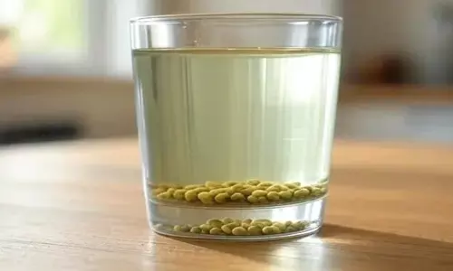 मेथी पानी घर पर कैसे बनाएं