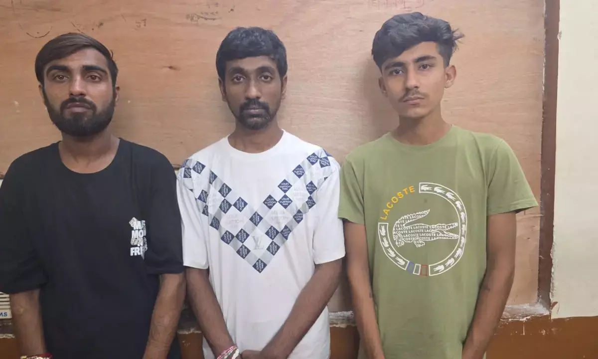 रायपुर में पुलिस ने तीन आरोपियों के पास से  6.30 ग्राम हेरोईन जब्त किया है