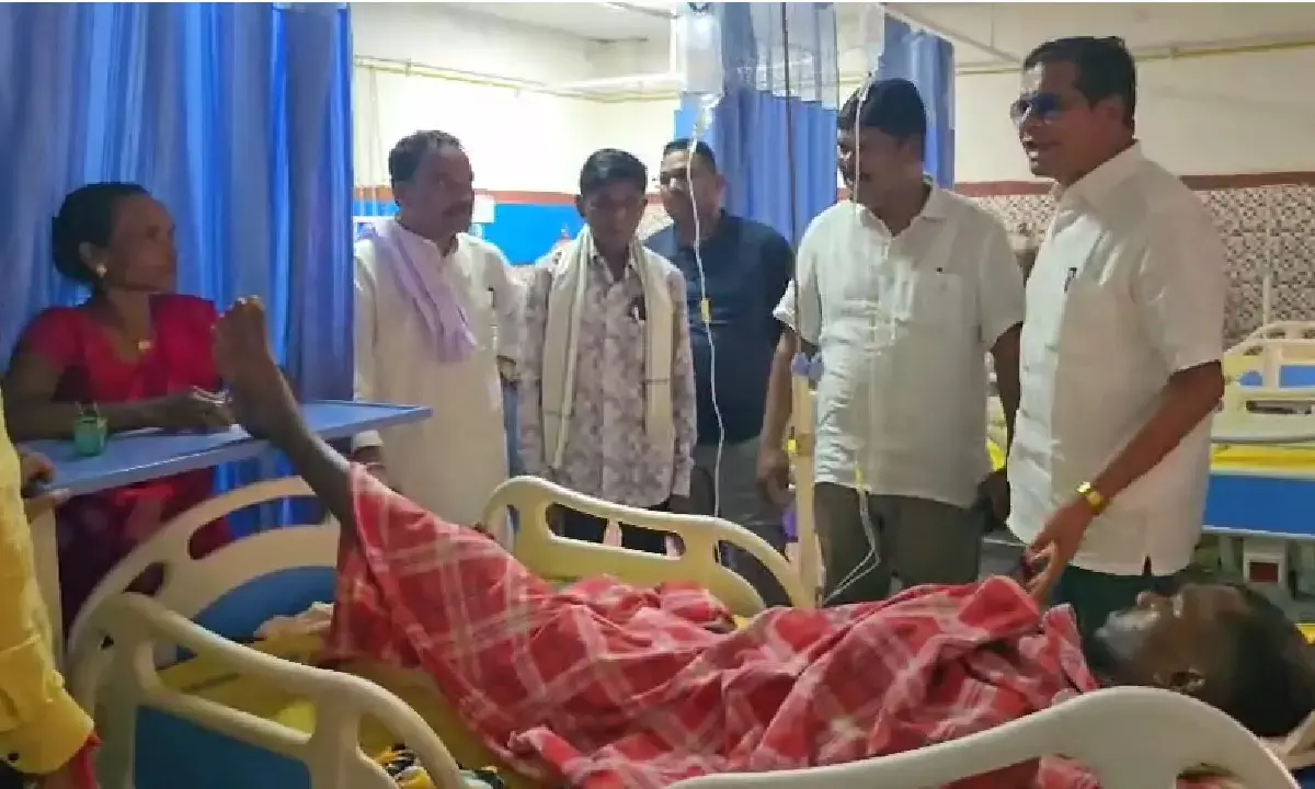 पूर्व पीसीसी चीफ मोहन मरकाम ने इसे फर्जी बताते हुए गृह मंत्री विजय शर्मा के इस्तीफे की मांग की है।