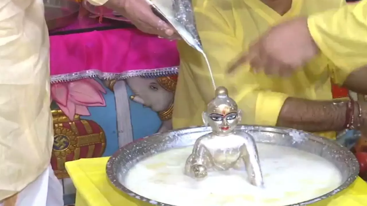 shri krishna janmashtami 2025