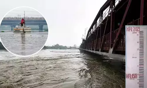 Flood threat Delhi