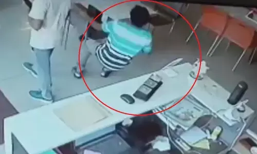 जांजगीर- चाम्पा जिले में होटल में नास्ता करने पहुंचे युवक की साइलेंट अटैक ने जान ले ली