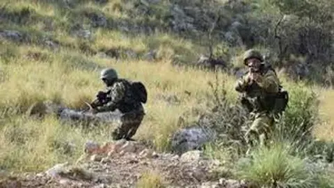 बीजापुर में आईईडी की चपेट में आए जवान