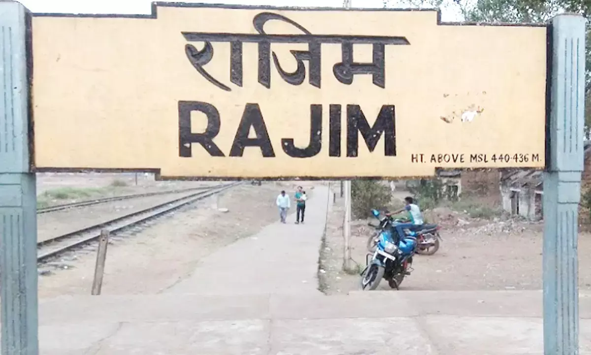 हरिभूमि की खबर रंग लाई : राजिम स्टेशन में लगेगी लिफ्ट, सिर्फ 100 मीटर चलना पड़ेगा पैदल