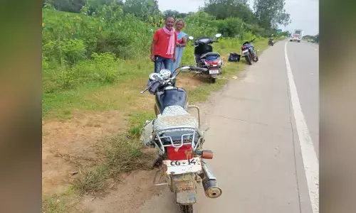 सांकेतिक बोर्ड से टकराई बाइक: एक युवक की मौत , परिजनों का रो- रोकर बुरा हाल