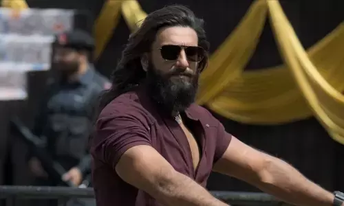 रणवीर सिंह की धुरंधर के सेट पर 100 से ज्यादा क्रू मेंबर्स पड़े बीमार, जानें क्या हुआ