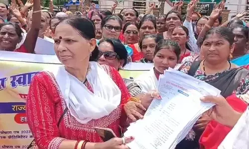 मितानिनों का वादा निभाओ हल्ला बोल