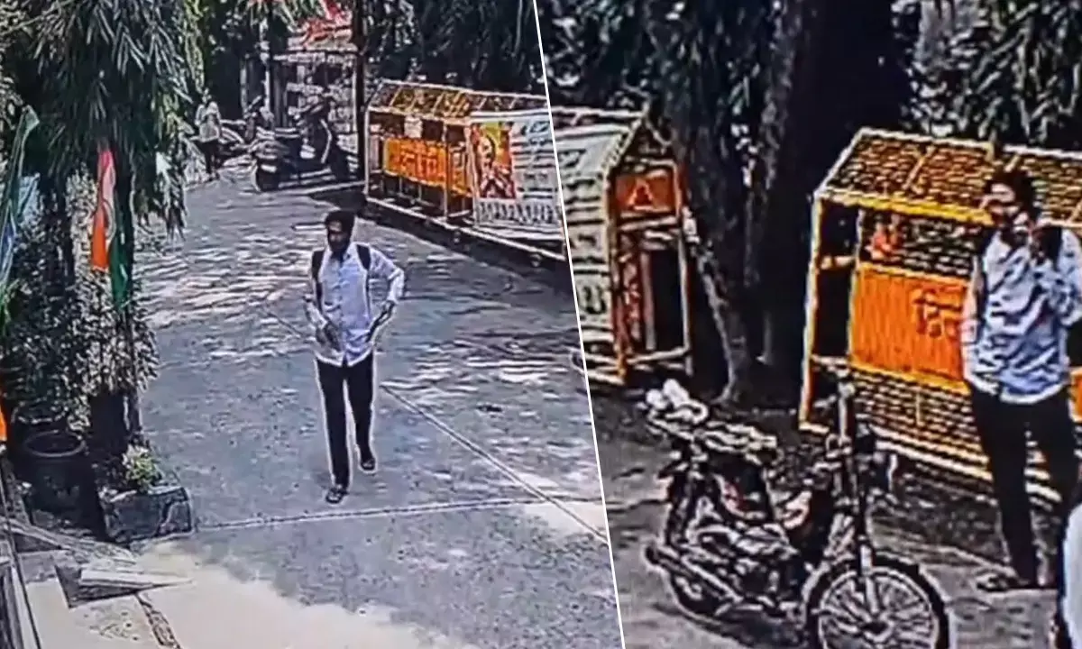 Attacker doing recce outside Delhi CM residence Attacker doing recce outside Delhi CM residence