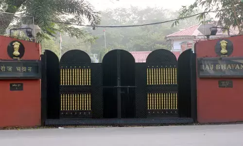 शपथ ग्रहण के लिए राज भवन मे भव्य तैयारियां