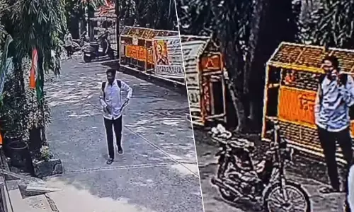 Attacker doing recce outside Delhi CM residence