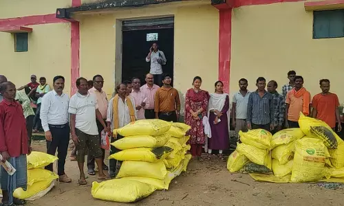 कोतबा में कृषि विभाग की टीम जांच करने पहुँची