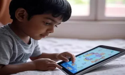 बच्चों का स्क्रीन टाइम कम करना बेहद जरूरी