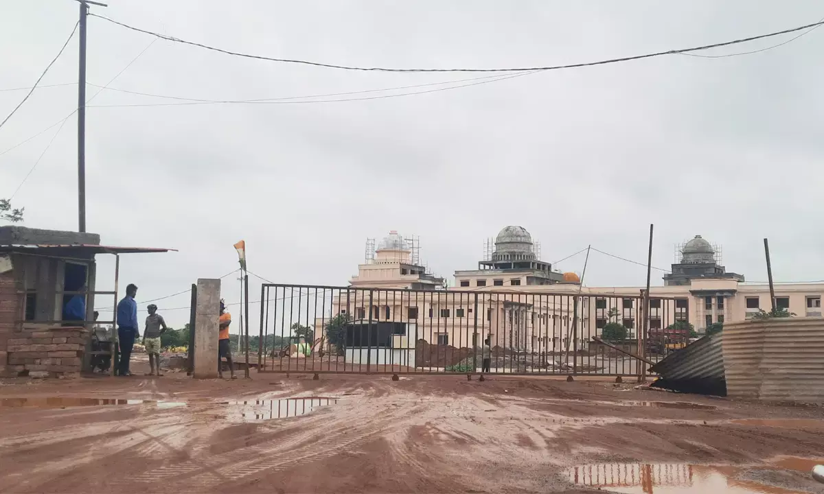 नए विधानसभा का उद्घाटन 1 से 6 नवंबर के बीच  : दिया जा रहा फिनिशिंग टच