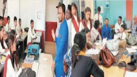 स्कूल में भूत अफवाह, जाँच में पता चला : उमस से बेहोश हो रही थी छात्राएं