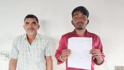 हॉस्पिटल जा रहे युवक से लूट : लुचकी घाट पर 6 नकाबपोशों ने लूट ली बाइक हॉस्पिटल जा रहे युवक से लूट : लुचकी घाट पर 6 नकाबपोशों ने लूट ली बाइक