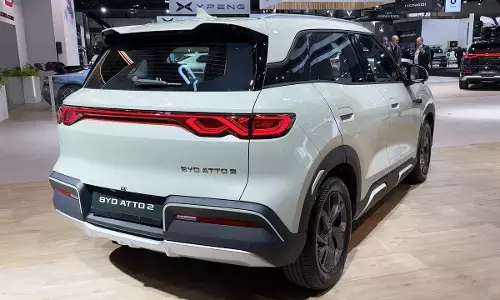 भारतीय सड़कों पर दौड़ती नजर आई ये ई-कार, महिंद्रा और टाटा को टक्कर देने की तैयारी