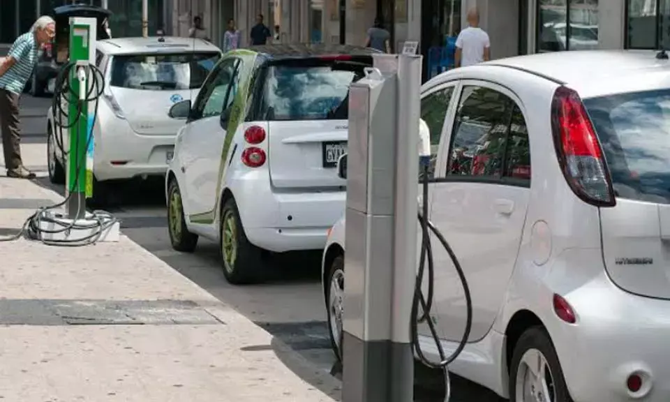 ईवी पर संकट : 50 हजार से अधिक वाहनों की सौ करोड़ रुपए सब्सिडी अब तक नहीं मिली ईवी पर संकट : 50 हजार से अधिक वाहनों की सौ करोड़ रुपए सब्सिडी अब तक नहीं मिली