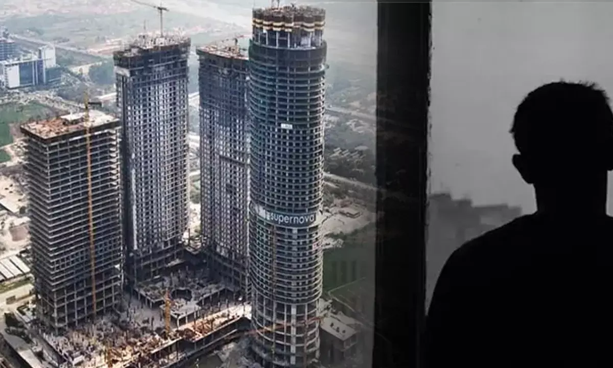 Law Student Suicide in Supernova Building Noida