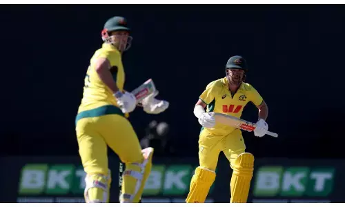 Travis head mitchell marsh partnership