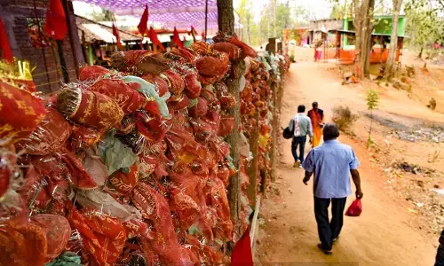 Devotees going to visit Marhi Mata Temple