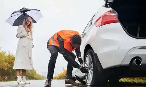 बारिश के बाद चेक करें गाड़ी के ये पार्ट्स, इन उपायों से हमेशा नई जैसी दिखेगी कार