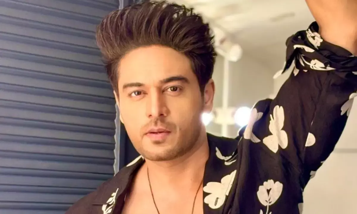 गौरव खन्ना के बयान से मचा सोशल मीडिया पर बवाल।