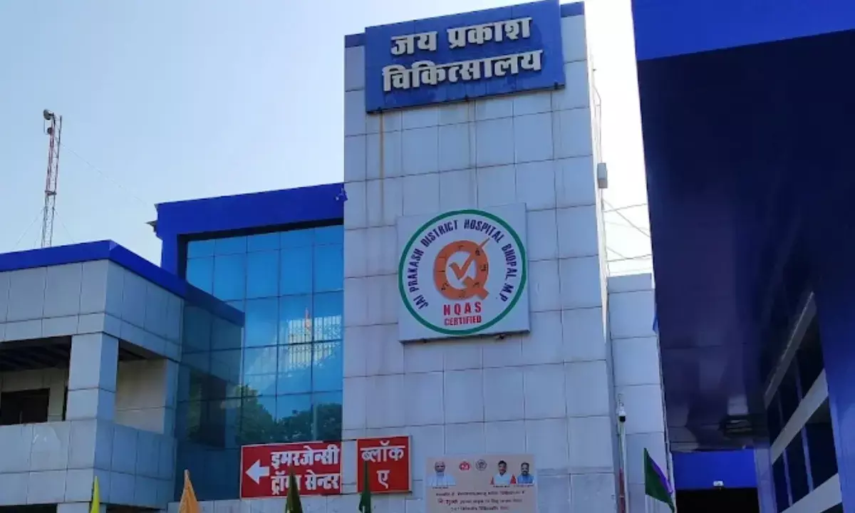 JP Hospital 21 employees Job risk services under outsourced agency