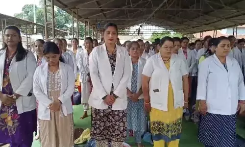 जगदलपुर में हड़ताल में बैठे एनएचएम ब्लॉक अकाउंटेंट  बीएस मरकाम की हार्ट अटैक से मौत हो गई