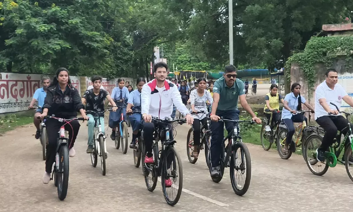 बलौदाबाजार जिले में हाकी के मशहूर खिलाड़ी मेजर ध्यानचंद की जयंती पर तीन दिवसीय राष्ट्रीय खेल दिवस का आयोजन किया जा रहा है।