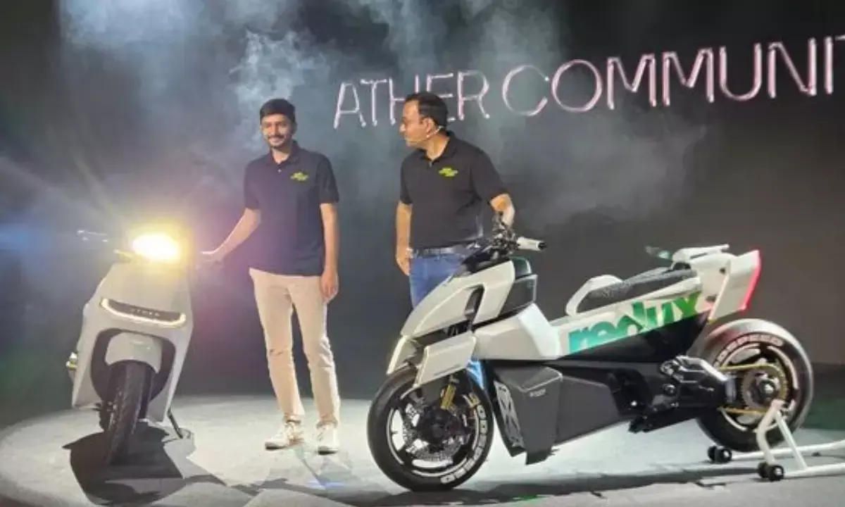 एथर एनर्जी ने इलेक्ट्रिक स्कूटर्स को बनाया और भी स्मार्ट, सेफ और हाई-टेक