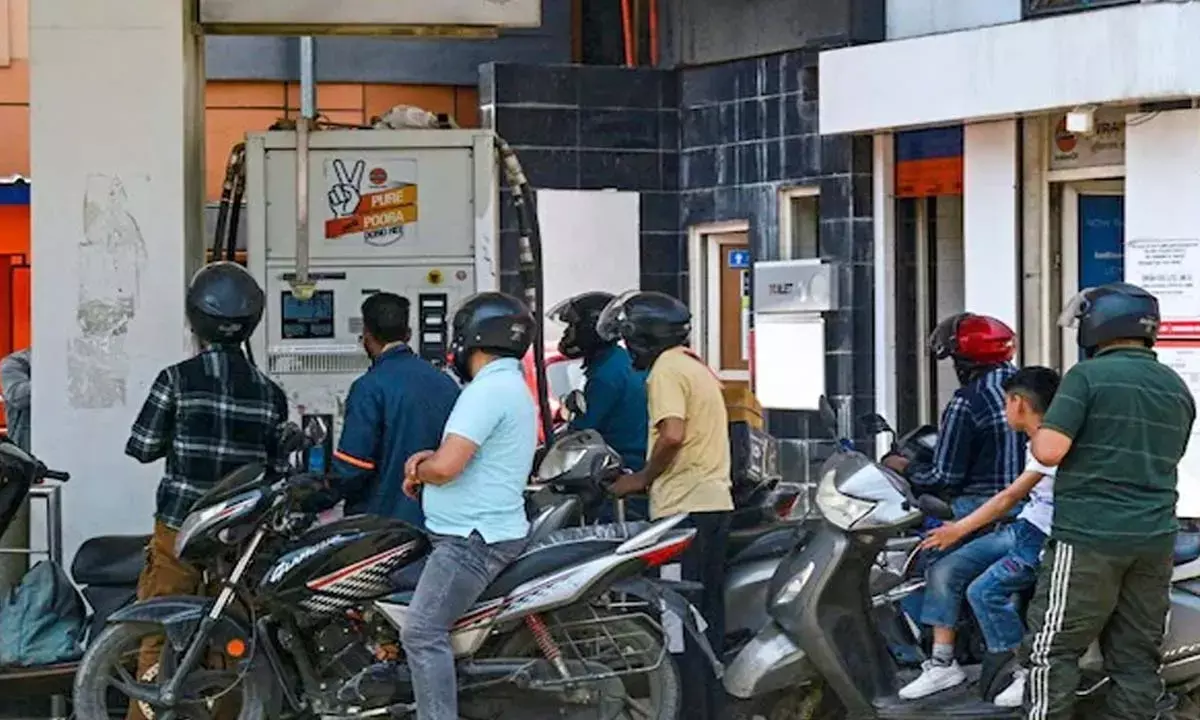 नो हेलमेट, नो पेट्रोल