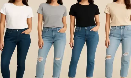 टी-शर्ट के साथ जींस पहनने का तरीका