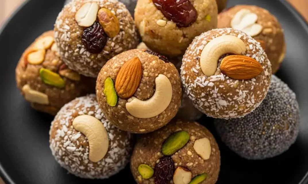 how to make dry fruits laddu