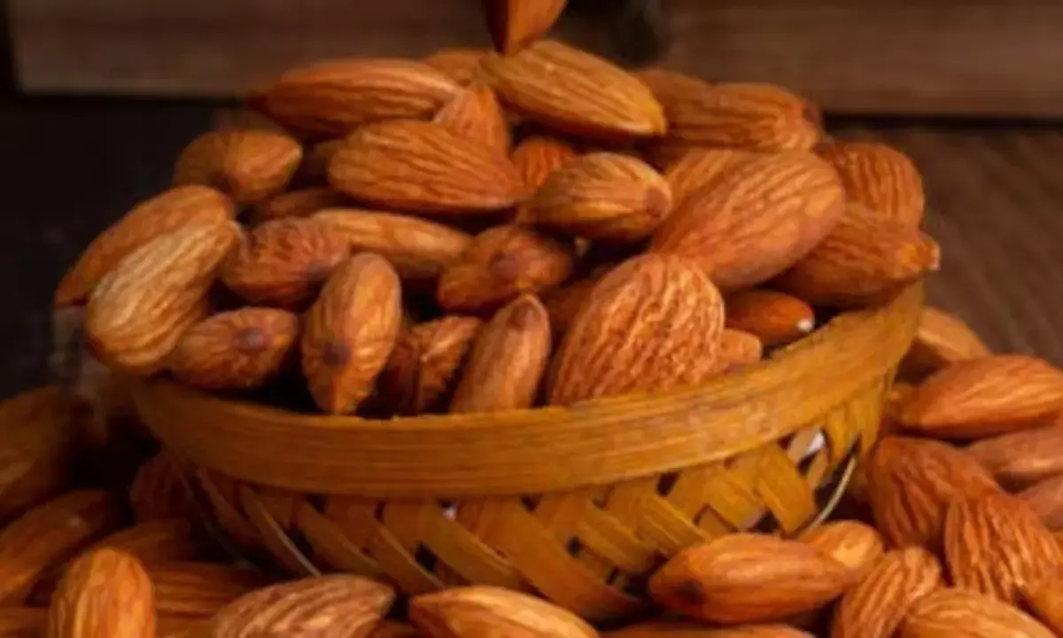 rastriya-nutrition-month-2025-almonds-health-benefits